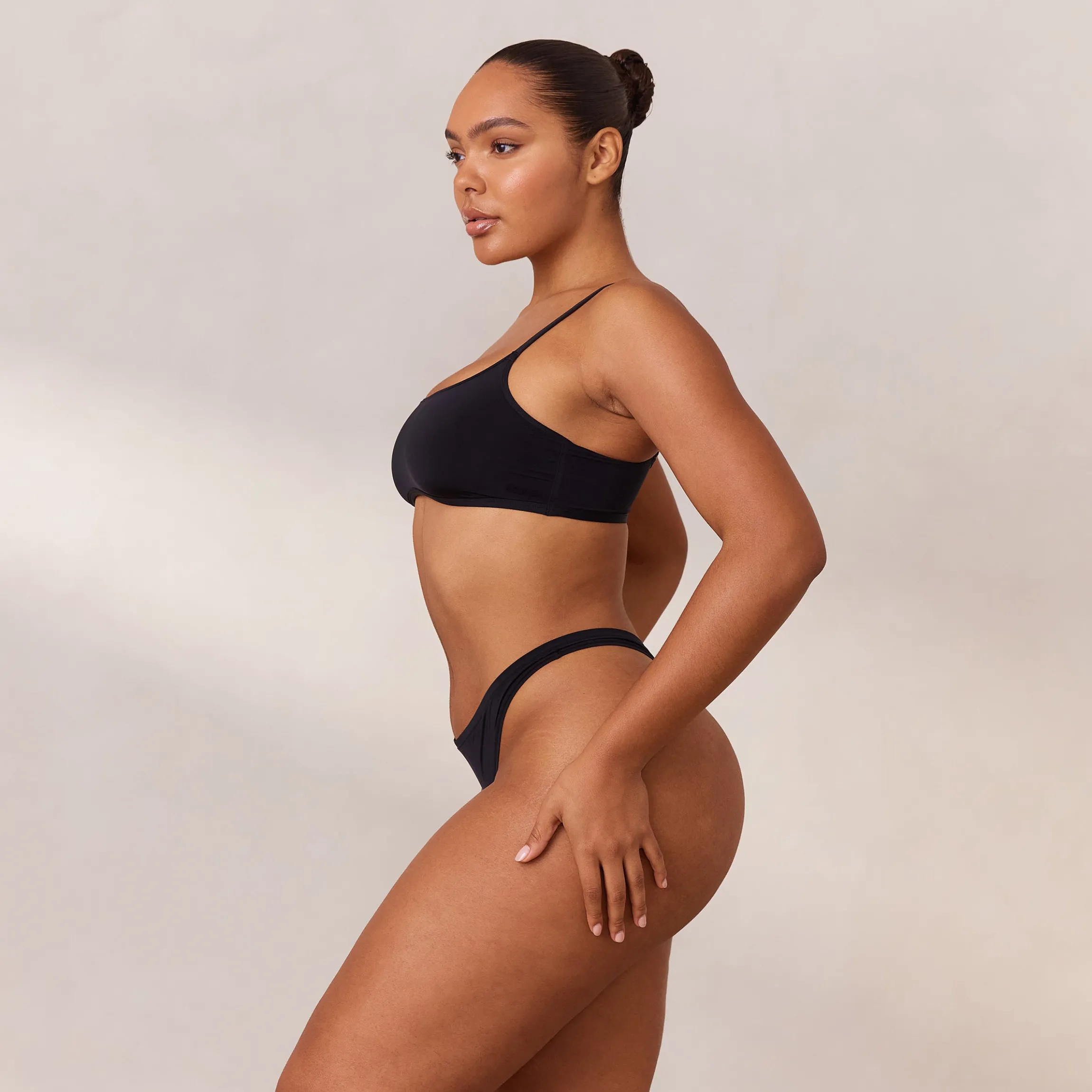 Barely There Bralette - Sort