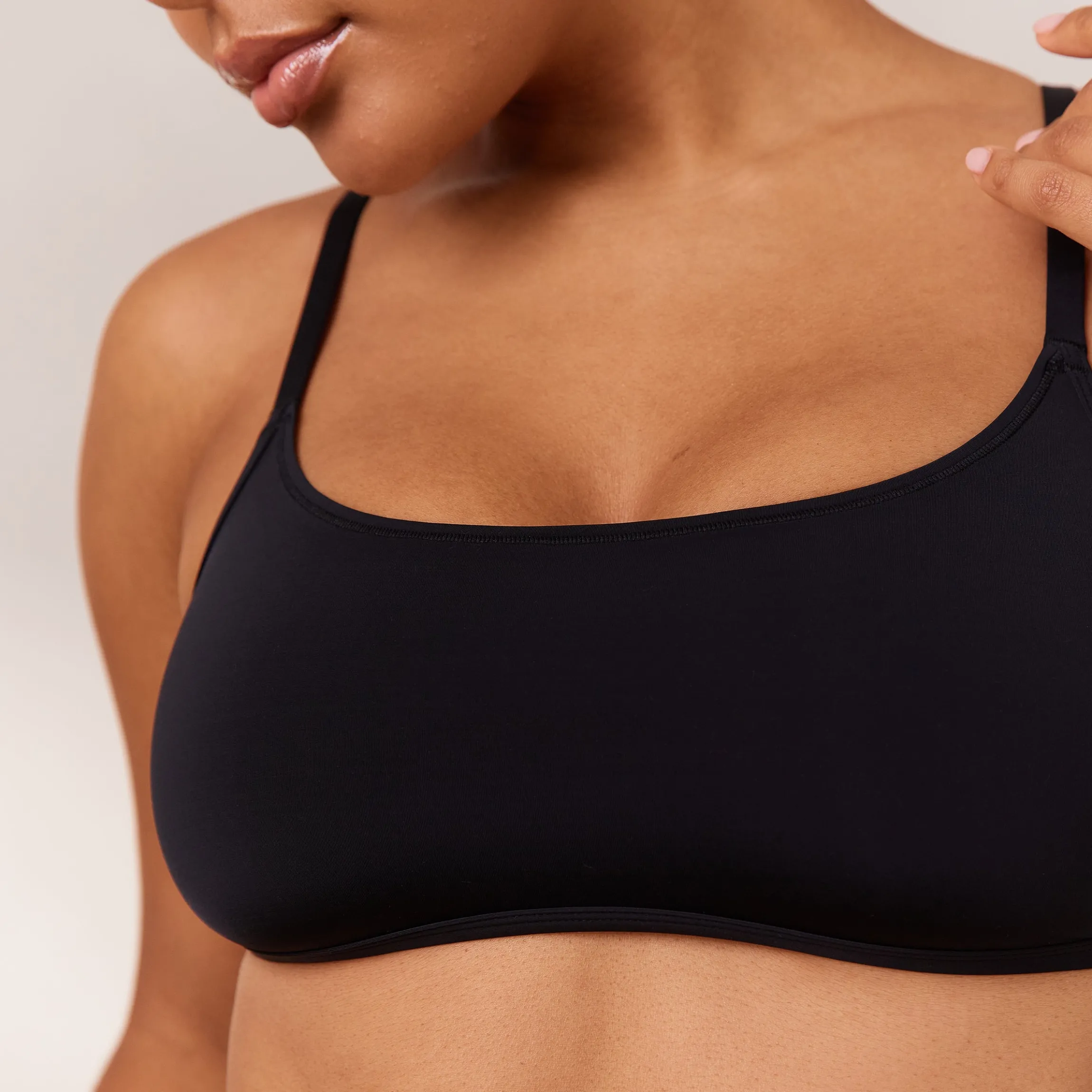 Barely There Bralette - Sort