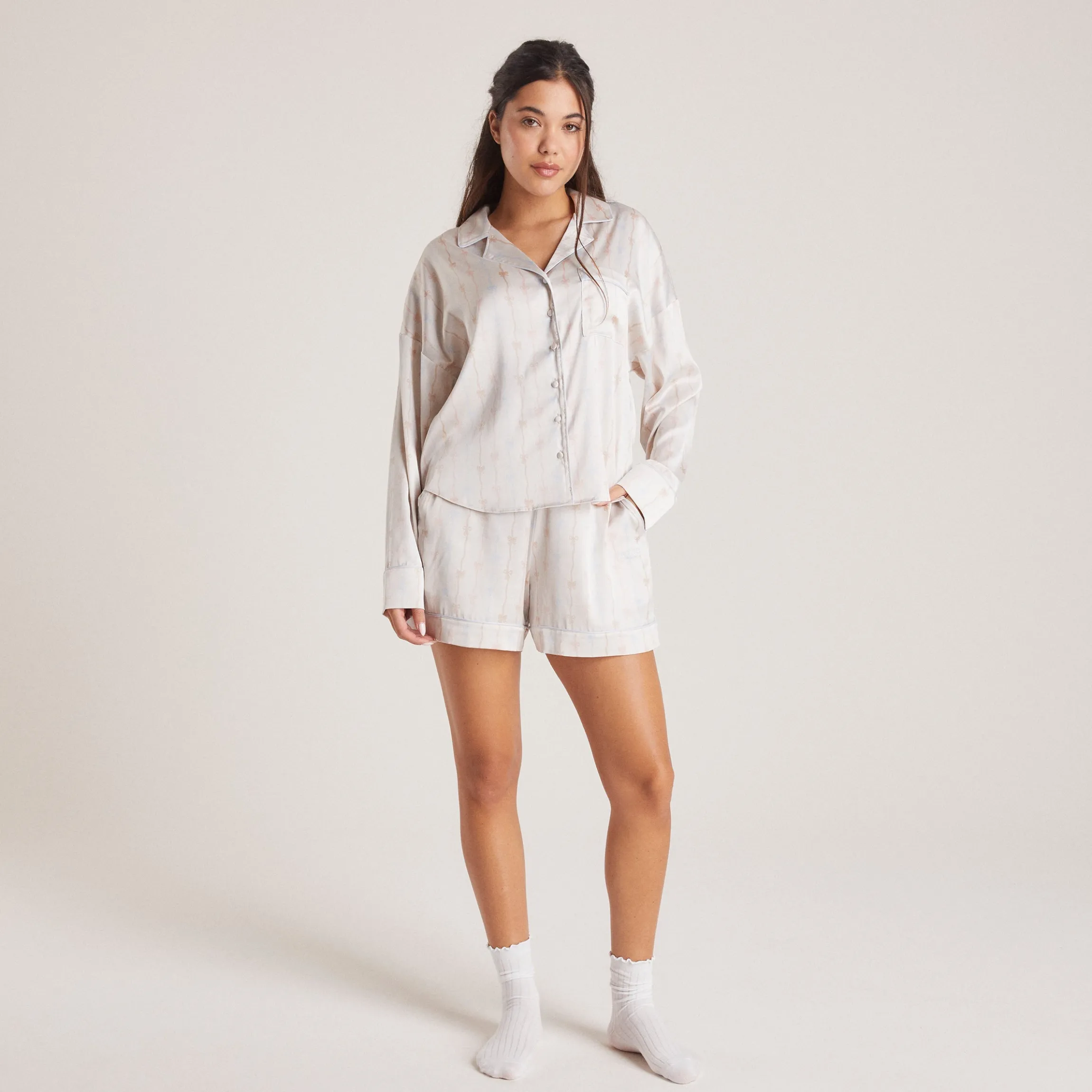 Bow Pyjamashorts i Satin - Perle