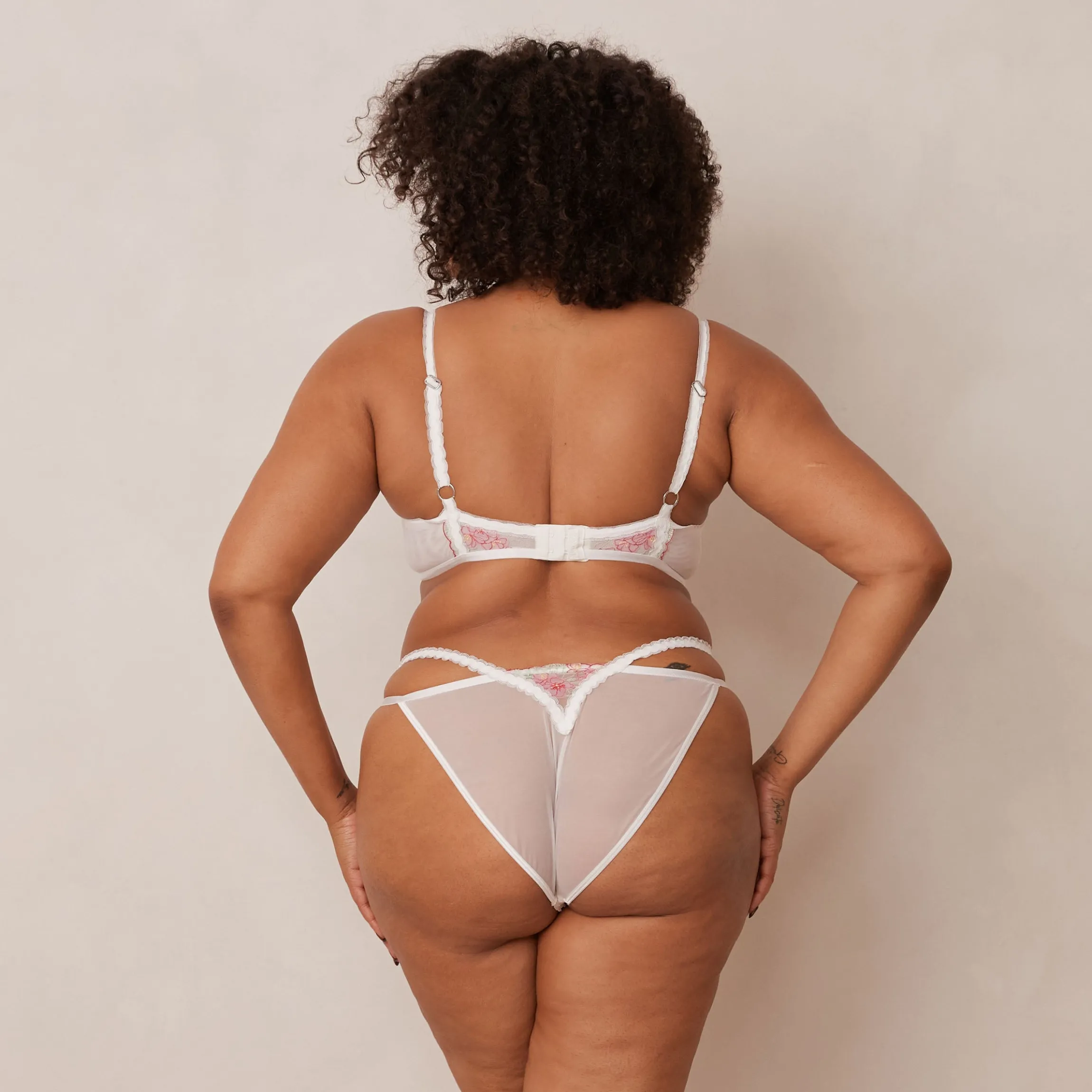 Ditsy Embroidered Balcony BH - Hvid