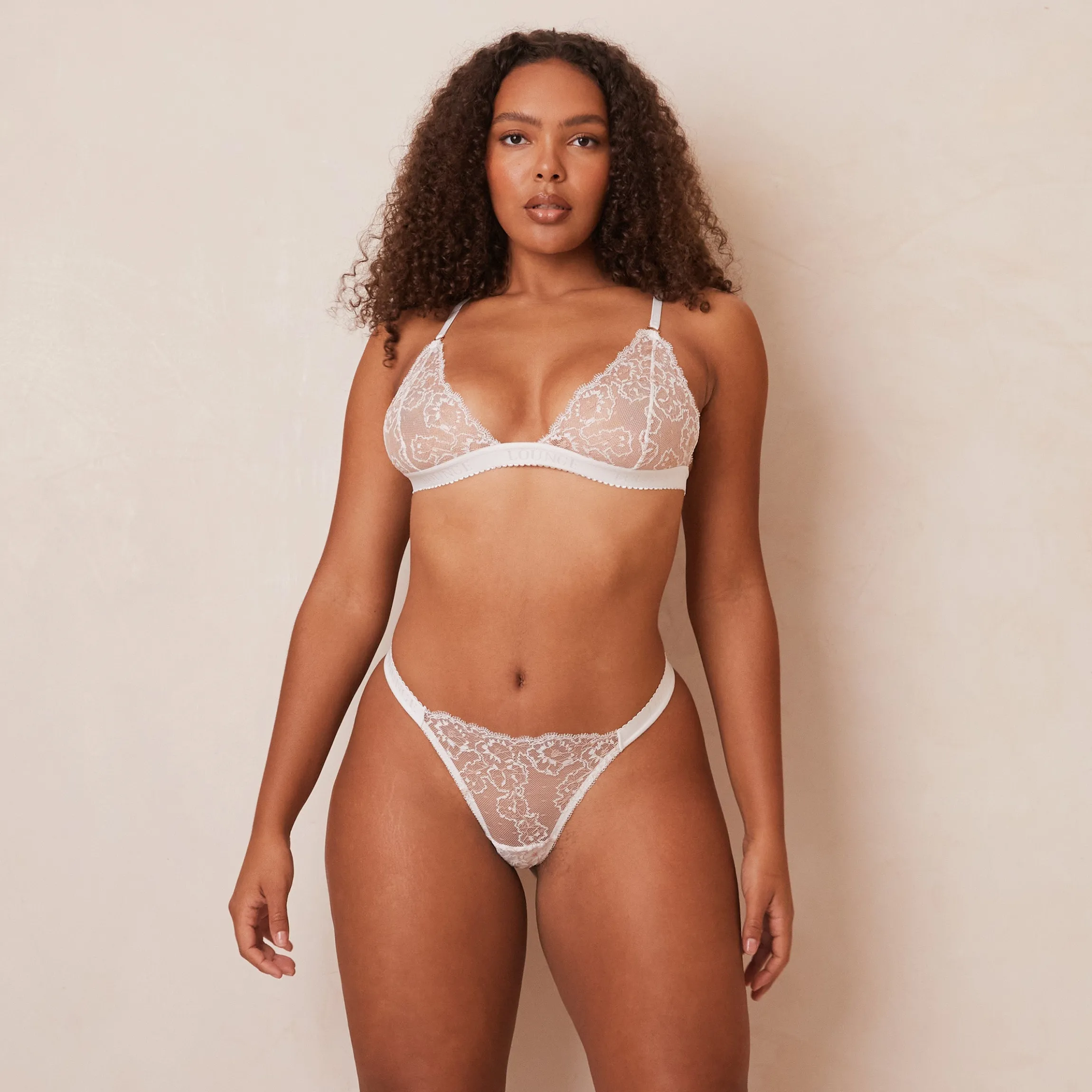 Embroidered Triangle BH - Hvid