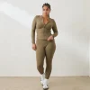 Essential Leggings - Oliven