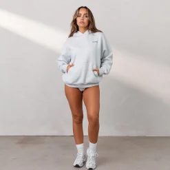 Essential Oversized Hættetrøje - Frostfarvet