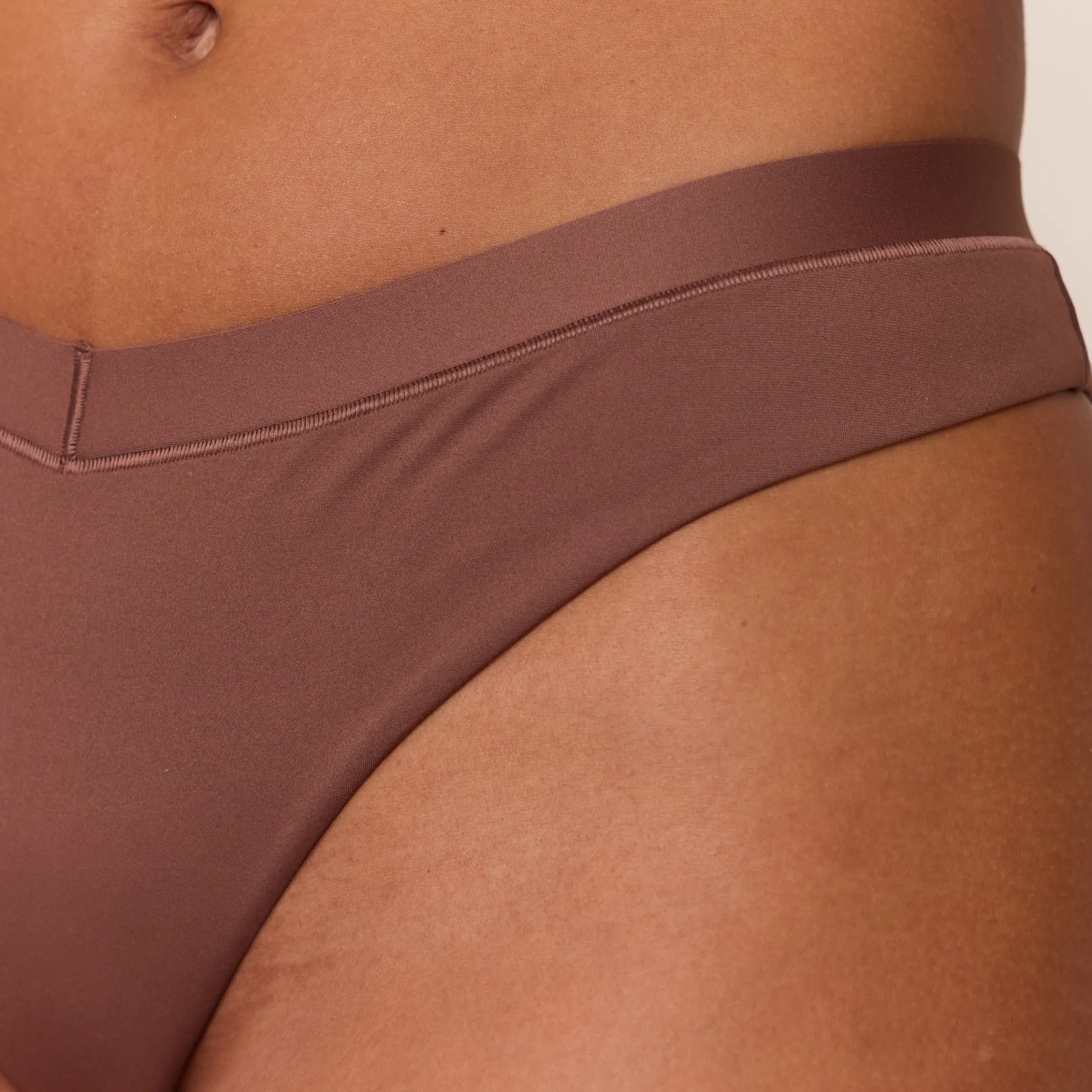 Everyday Comfort Brazilian Trusser - Muskatfarvet