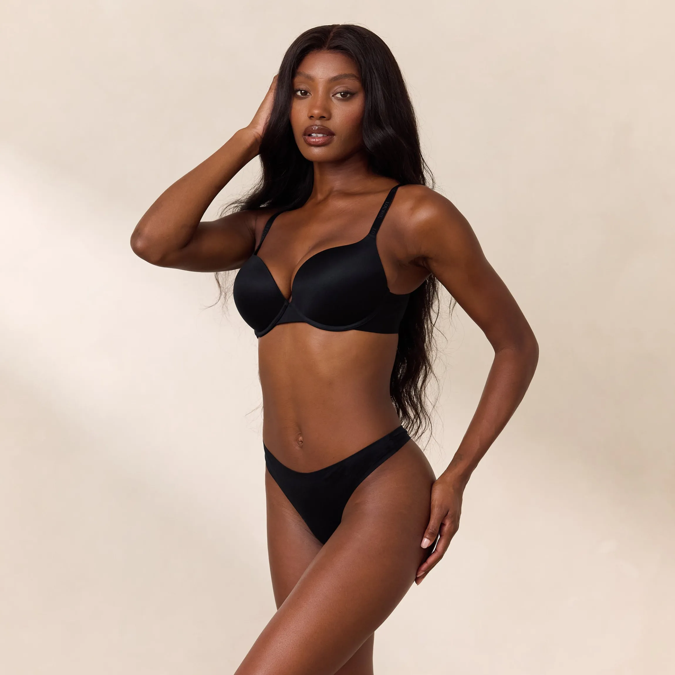 Everyday Ultimate Push-Up BH - Sort