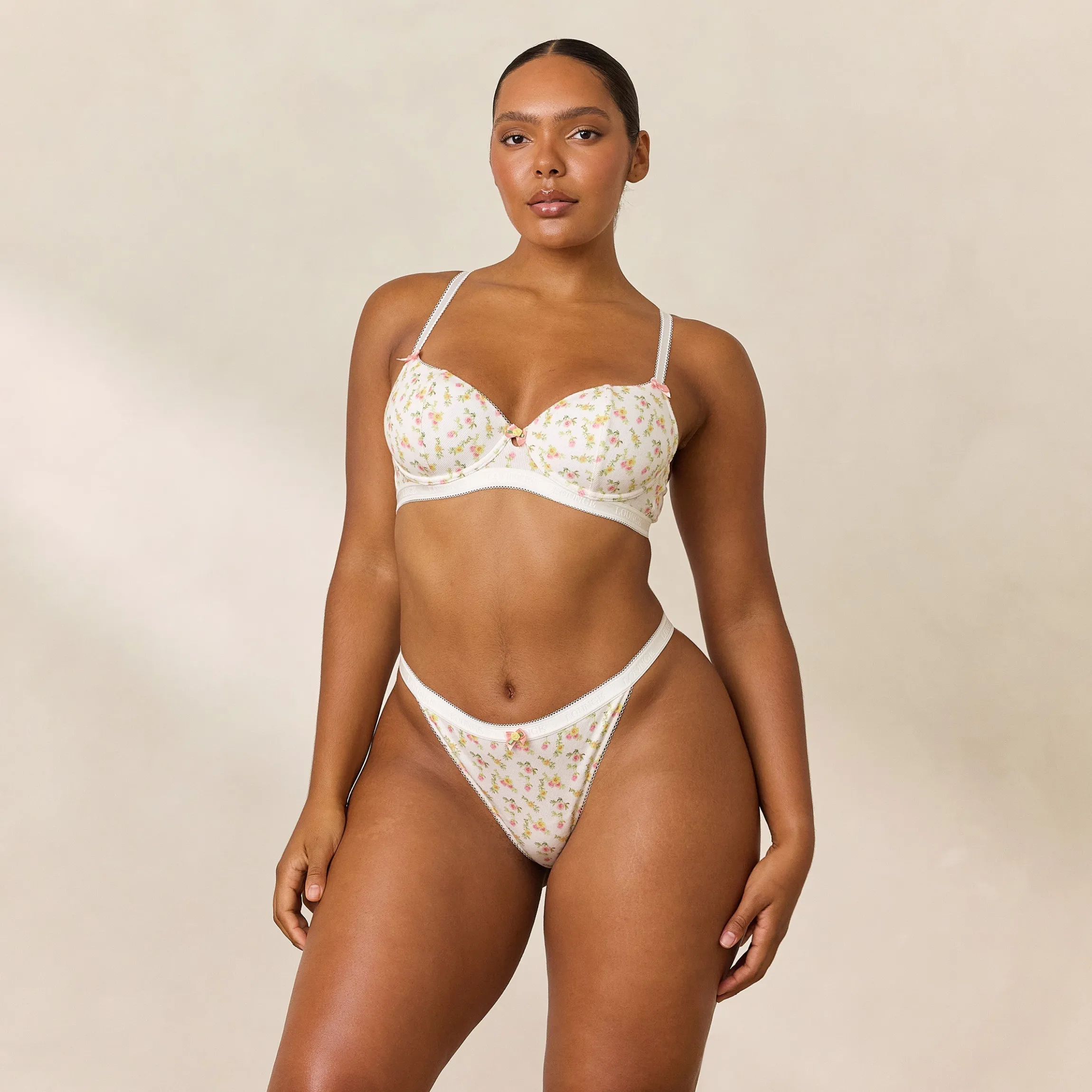 Rosebud Ribbed Balcony BH - Blomstret Hvid