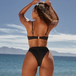 Signature Bikinitrusser - Sort