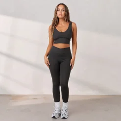 Silhouette Crossover-Leggings - Vasket Sort