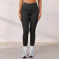 Silhouette Crossover-Leggings - Vasket Sort