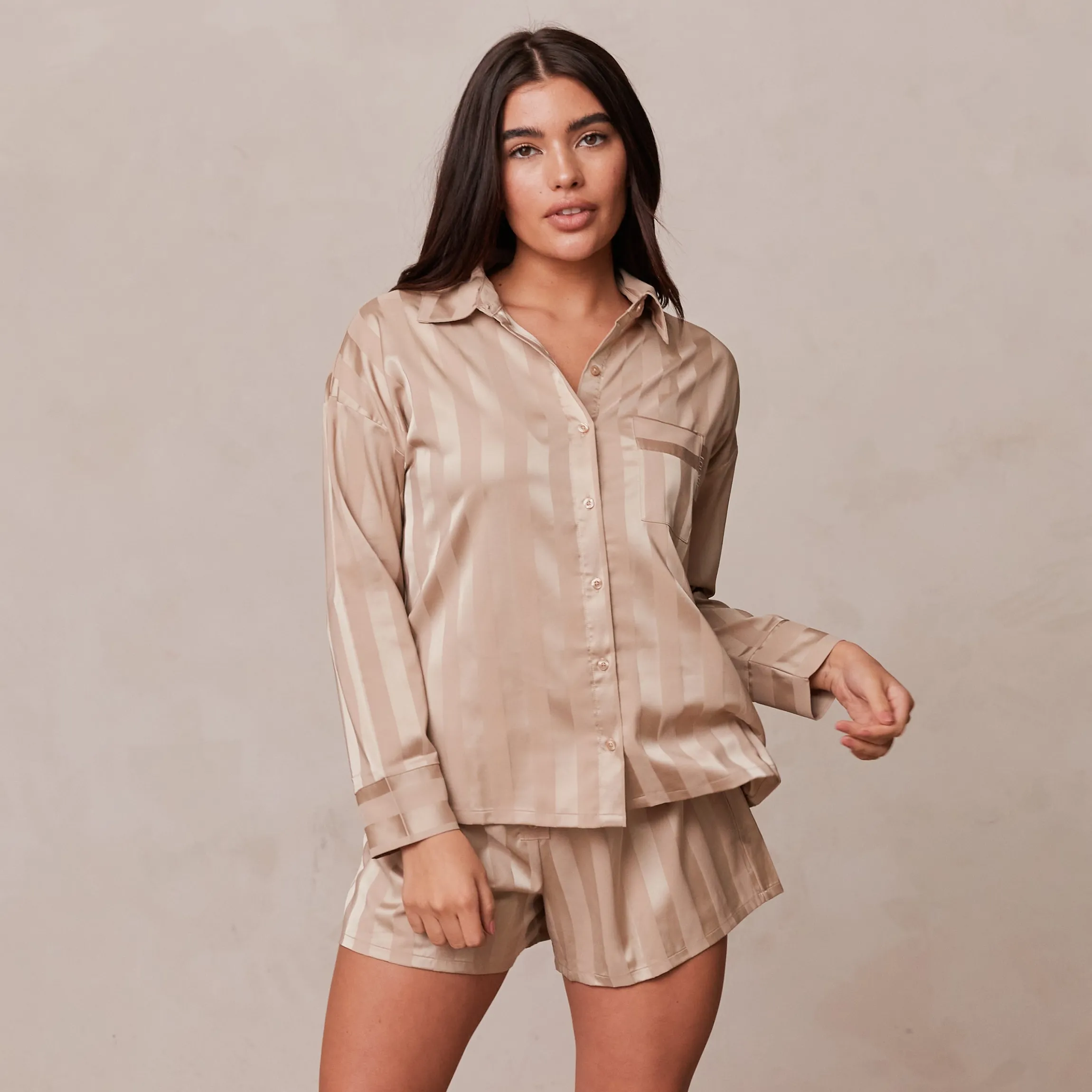 Striped Satin Pyjama Skjorte - Mink